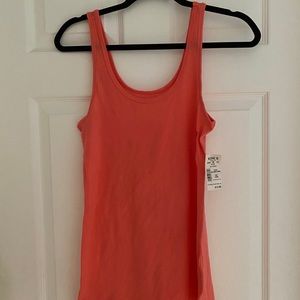 2 new tank tops-smoke free home
